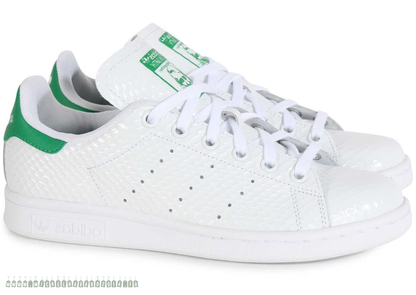 chaussure adidas verte pour femme